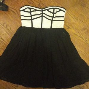 Akira Chicago dress